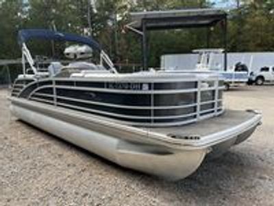 2018 Bennington 23 RFB - Photo 3