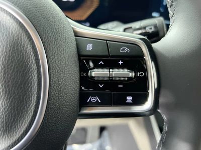 2026 Kia Carnival — photo 17 view