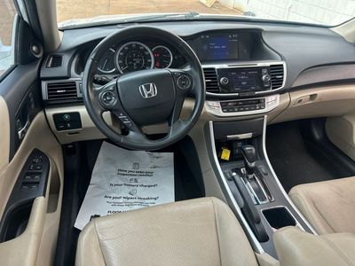2014 Honda Accord - Photo 2
