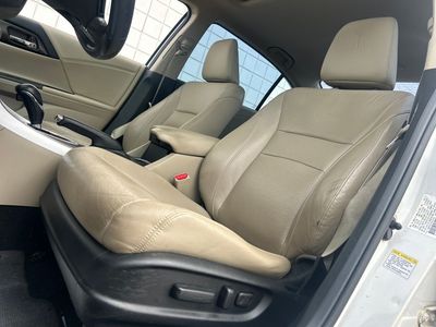 2014 Honda Accord - Photo 9