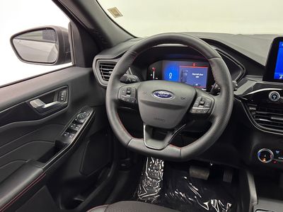 2025 Ford Escape - Photo 28