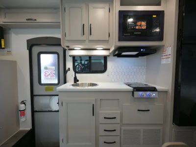 2027 Entegra ODYSSEY SE — photo 9 view