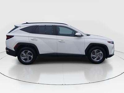 2024 Hyundai Tucson — photo 8 view