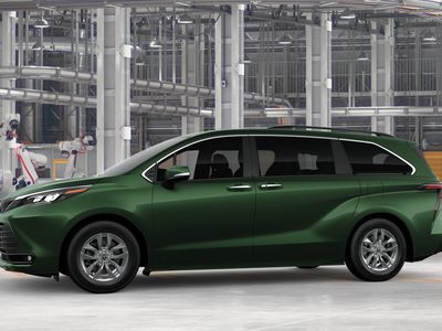 2026 Toyota Sienna - Photo 3