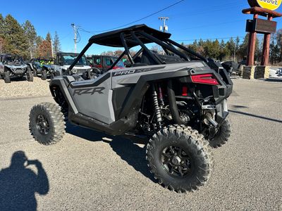 2026 Polaris RZR PRO XP Ultimate — photo 15 view