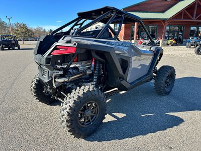 2026 Polaris RZR PRO XP Ultimate — photo 11 view