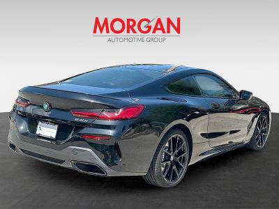 2026 BMW 8 Series — photo 7 view