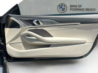 2026 BMW 8 Series — photo 30 view