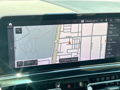 2026 BMW 8 Series — photo 14 view