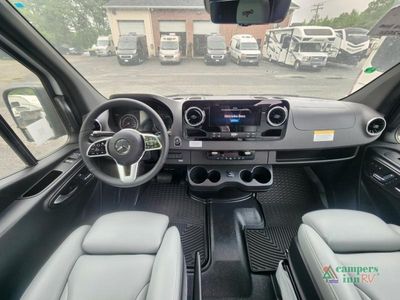 2025 Grech RV Turismo-ion AWD - Photo 17