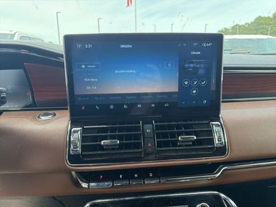 2023 Lincoln Navigator L - Photo 5