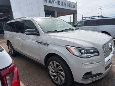 2023 Lincoln Navigator L - Photo 1