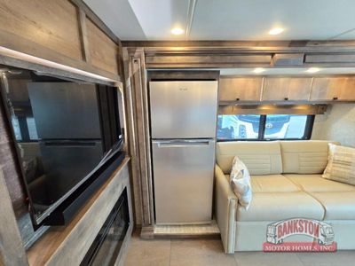 2026 Allegro Breeze 33 BR — photo 18 view