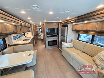 2026 Allegro Breeze 33 BR — photo 9 view