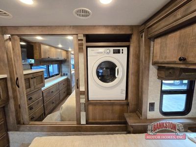 2026 Allegro Breeze 33 BR — photo 31 view