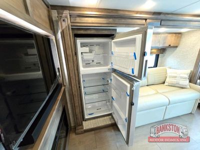 2026 Allegro Breeze 33 BR — photo 19 view