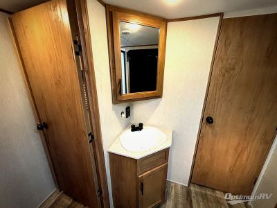 2023 Forest River Cherokee Alpha Wolf — photo 11 view