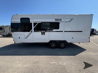 2026 Winnebago Thrive - Photo 9