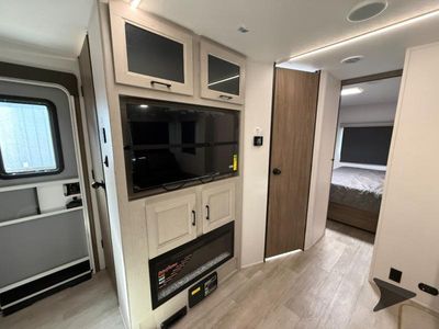 2026 Coachmen RV Freedom Express Ultra Lite - Photo 26