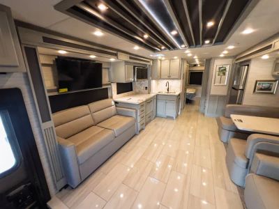 2026 Tiffin ALLEGRO BAY — photo 9 view