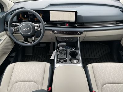2026 Kia Carnival — photo 12 view