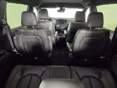2026 Chrysler Pacifica — photo 21 view