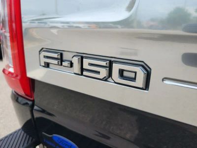 2023 Ford F-150 — photo 11 view