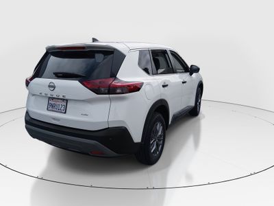 2023 Nissan Rogue — photo 7 view