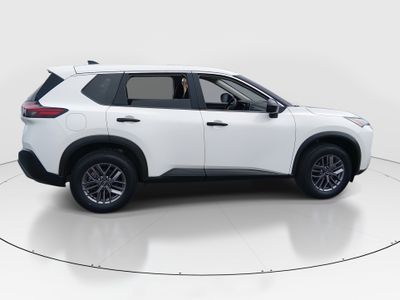 2023 Nissan Rogue — photo 8 view