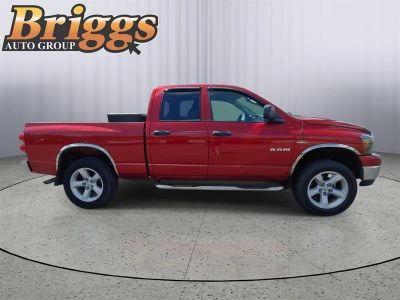 2008 Dodge Ram 1500 — detail view