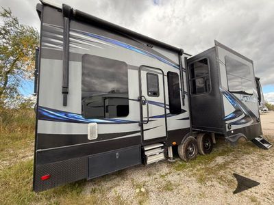 2018 Keystone RV Fuzion - Photo 7