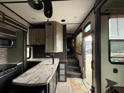 2018 Keystone RV Fuzion - Photo 15