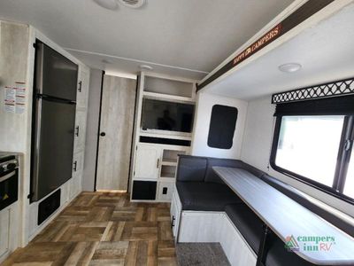 2022 Forest River RV Shasta - Photo 4