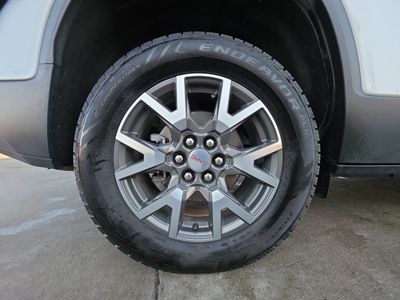 2023 GMC Acadia - Photo 16