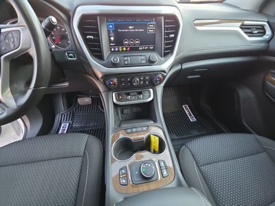 2023 GMC Acadia - Photo 13