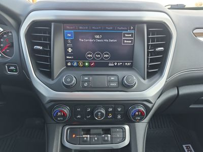 2023 GMC Acadia - Photo 11