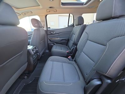 2023 GMC Acadia - Photo 18
