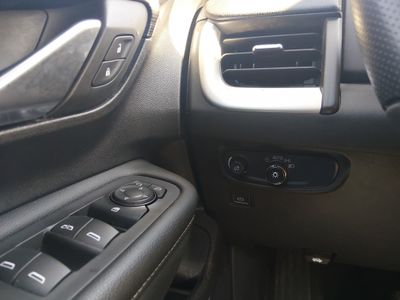 2024 GMC Terrain — photo 13 view
