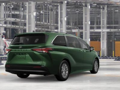 2026 Toyota Sienna — photo 11 view