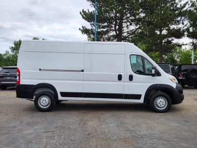 2025 RAM ProMaster 2500 — side profile view