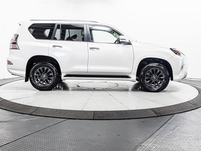 2023 Lexus GX - Photo 14