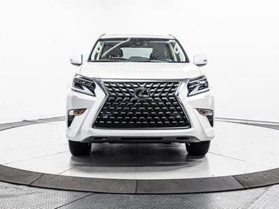 2023 Lexus GX - Photo 2