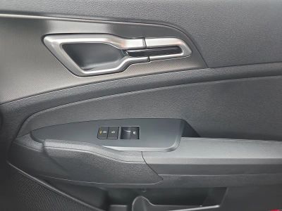 2026 Kia Sportage — photo 21 view