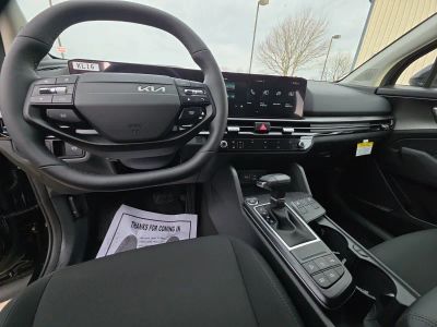 2026 Kia Sportage — photo 12 view