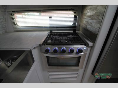 2022 Dutchmen RV Astoria - Photo 40