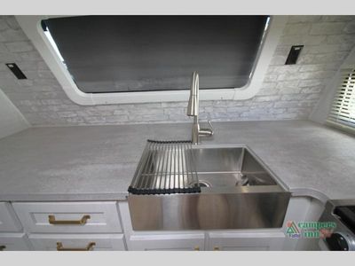 2022 Dutchmen RV Astoria - Photo 39