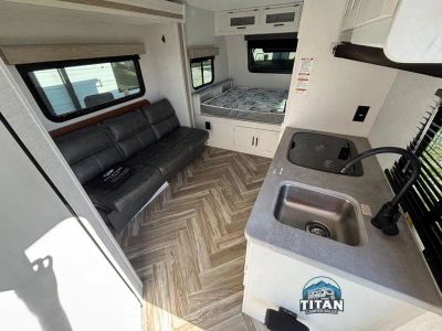 2024 Dutchmen RV Coleman Rubicon - Photo 8