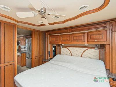 2017 Tiffin Motorhomes Allegro Bus — photo 9 view