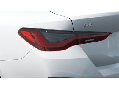 2026 BMW i4 xDrive40 — photo 8 view