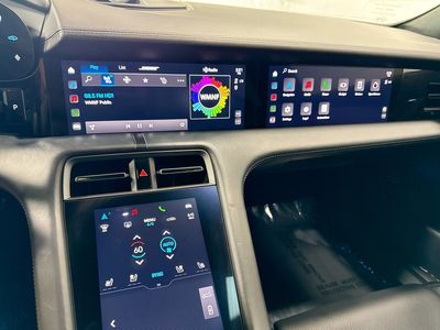 2022 Porsche Taycan — photo 29 view